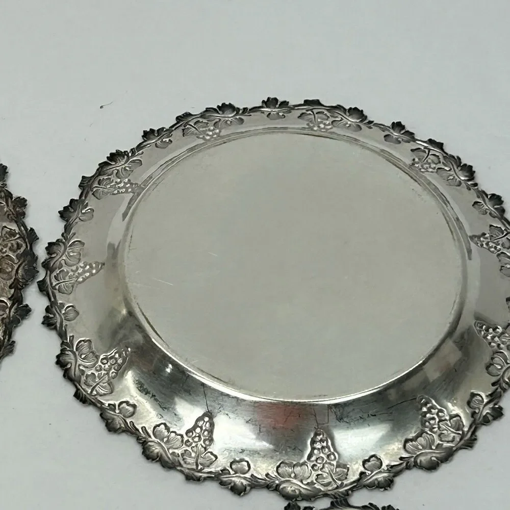 Silver Plated Beverage Coaster Set Of 4 Grapes Ornate Decor Drinks Trinket Bar